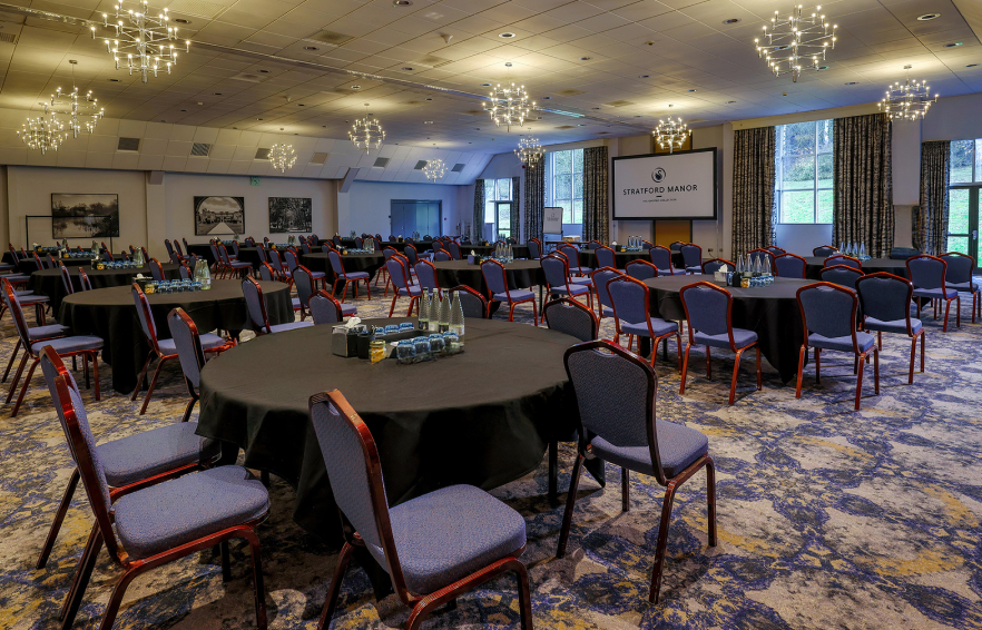 Stratford Suite Carousel 1