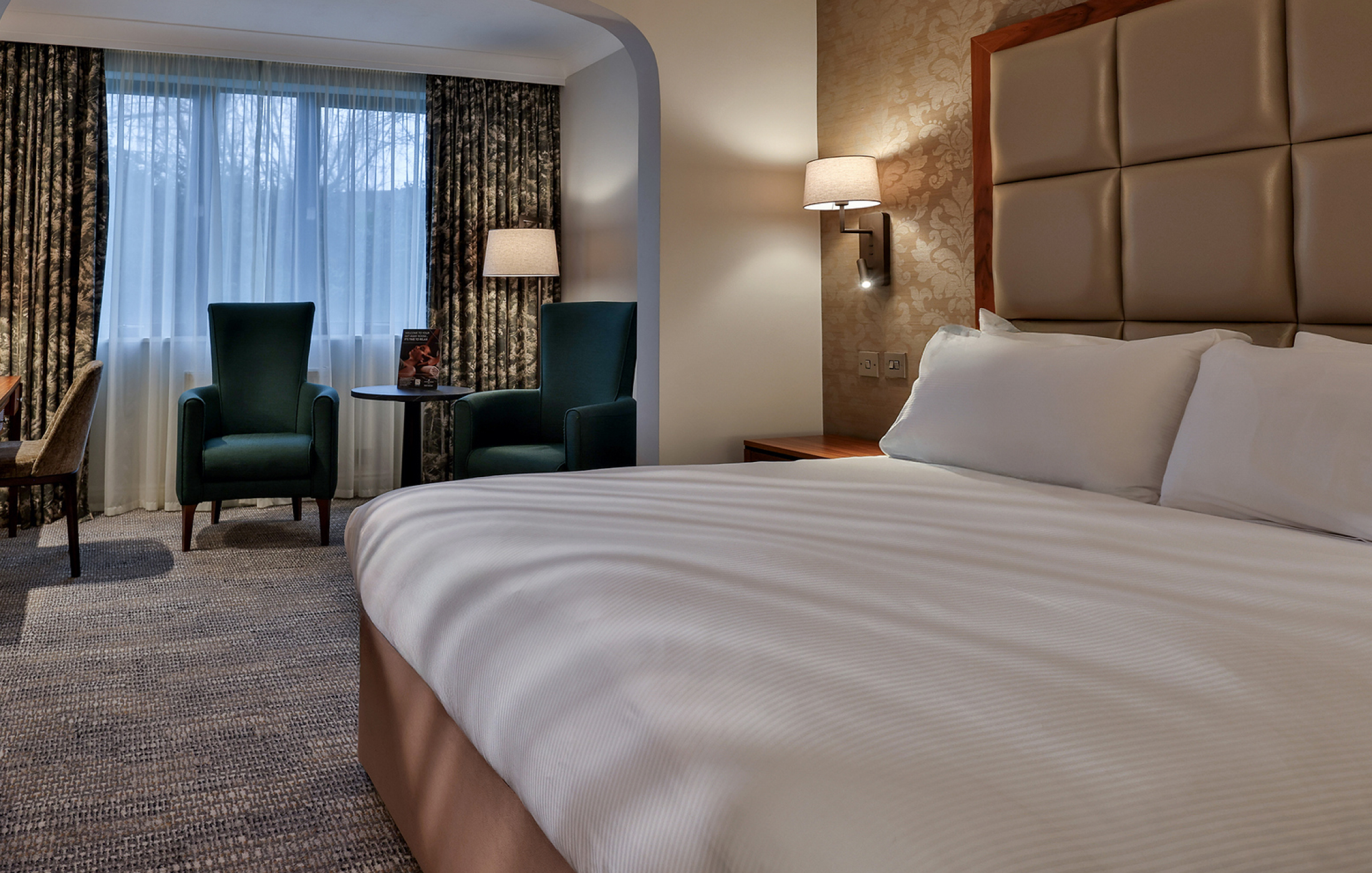 Superior King Gallery 1