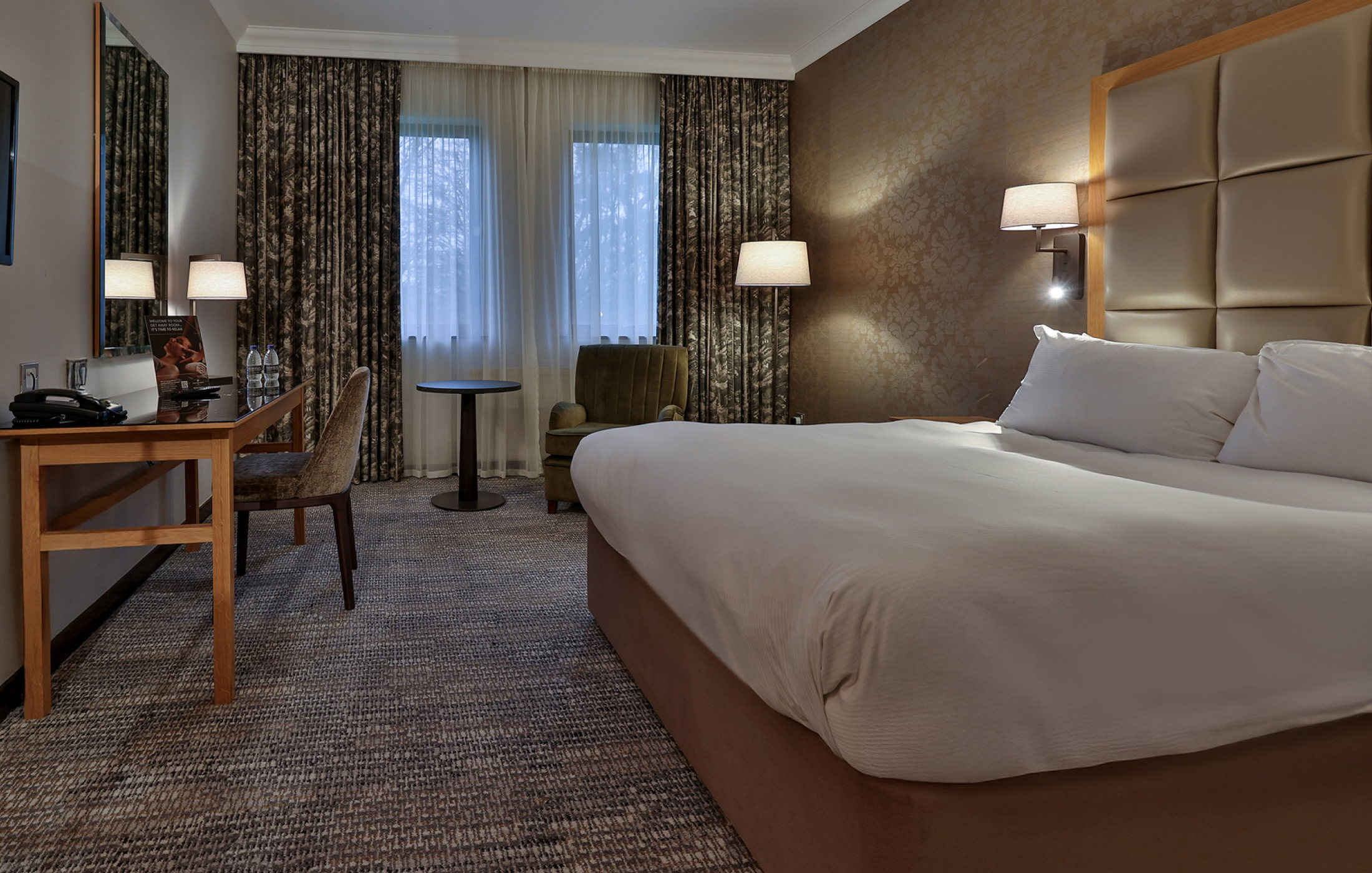 Deluxe Double Gallery 4