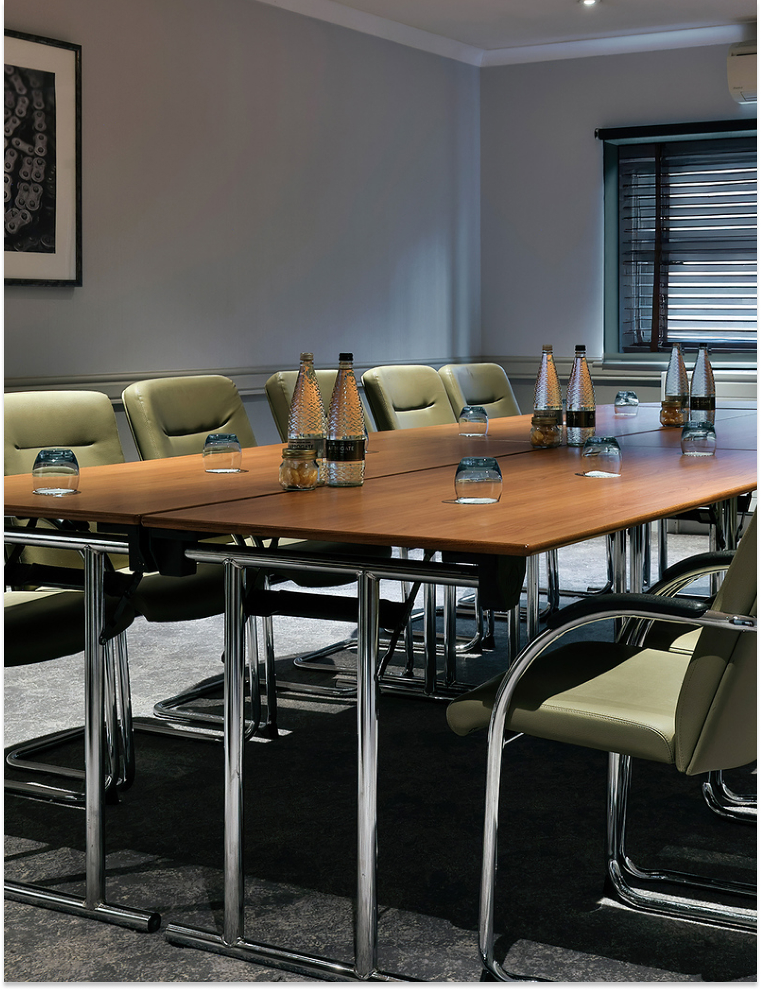 Details Desktop Banner