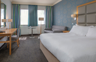 Carousel Desktop Deluxe Family 1